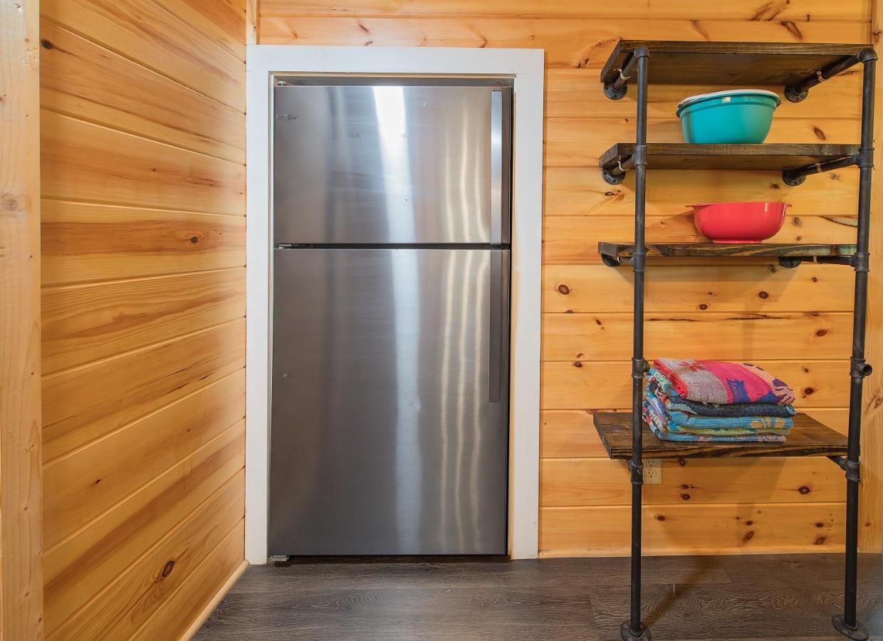 Eden Cabin Forested Tiny Home On Lookout Mtn Чаттануга Экстерьер фото